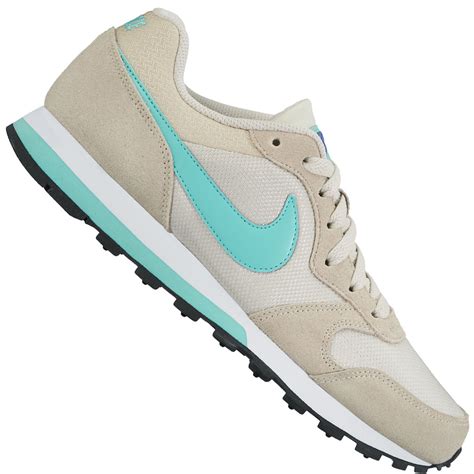 nike damen wmns md runner 2 turnschuhe elfenbein|Nike MD Runner 2 ENG Mesh Women .